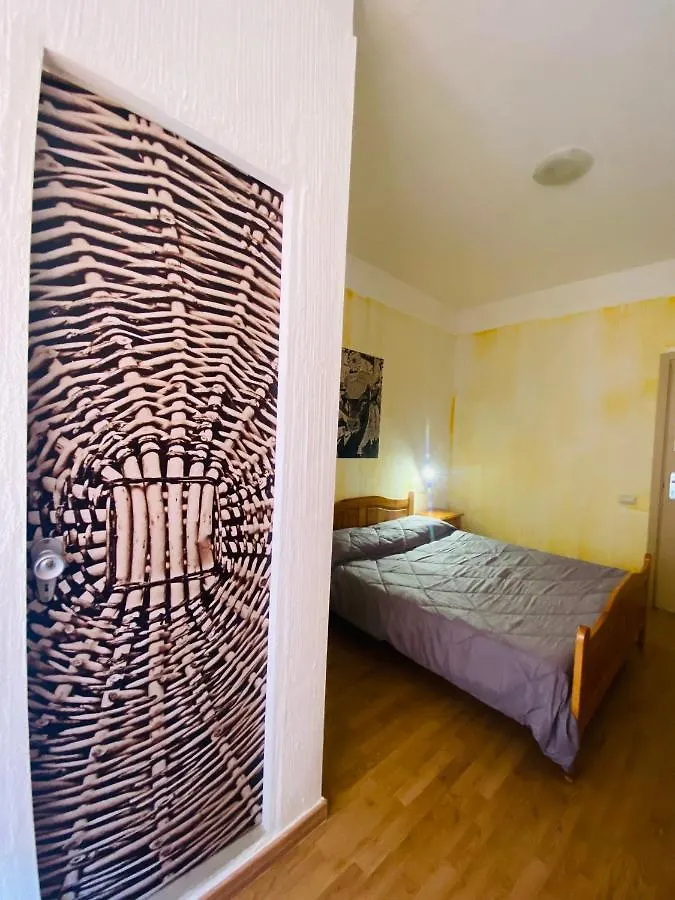 Green Gallery Hotel And Restaurant Muravera Italia